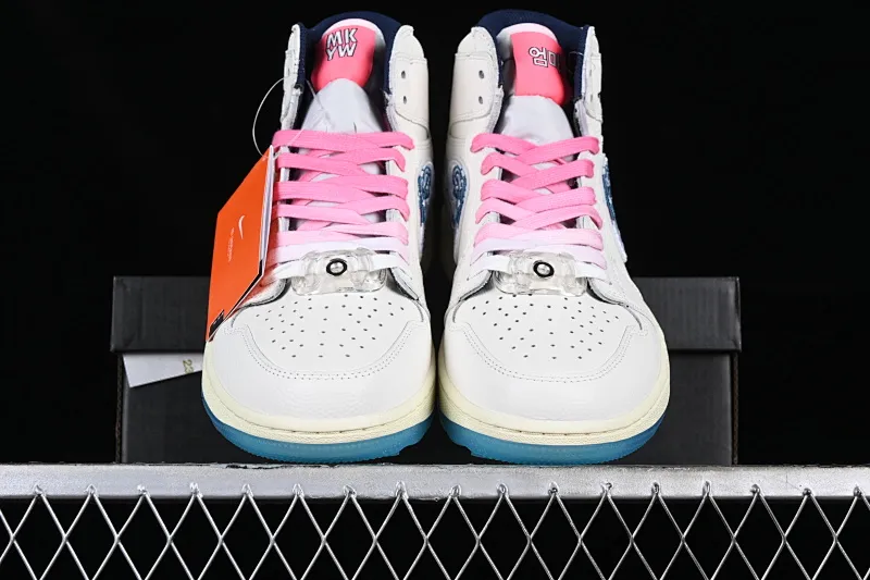 All categories Air Jordan Jordan series basketball shoes Air Jordan 1 High Air Jordan 1 High Golf "Pebble Beach" AJ1 Joe 1 embroidery special edition high-top basketball shoes FV3565-100